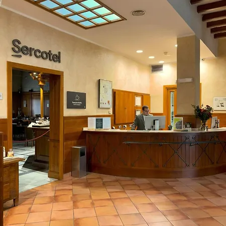 Szálloda Sercotel Renacimiento 4*
